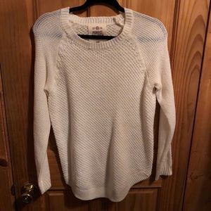 Kohl’s White Knit Pullover